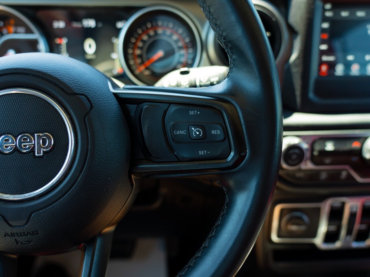 2018 Jeep Wrangler Unlimited Sport S - Photo 28 - Washington, MI 48094
