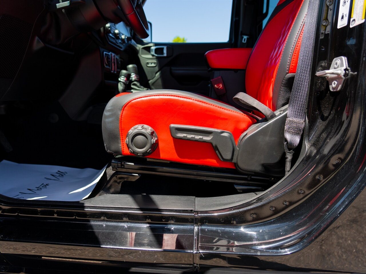 2018 Jeep Wrangler Unlimited Sport S - Photo 15 - Washington, MI 48094