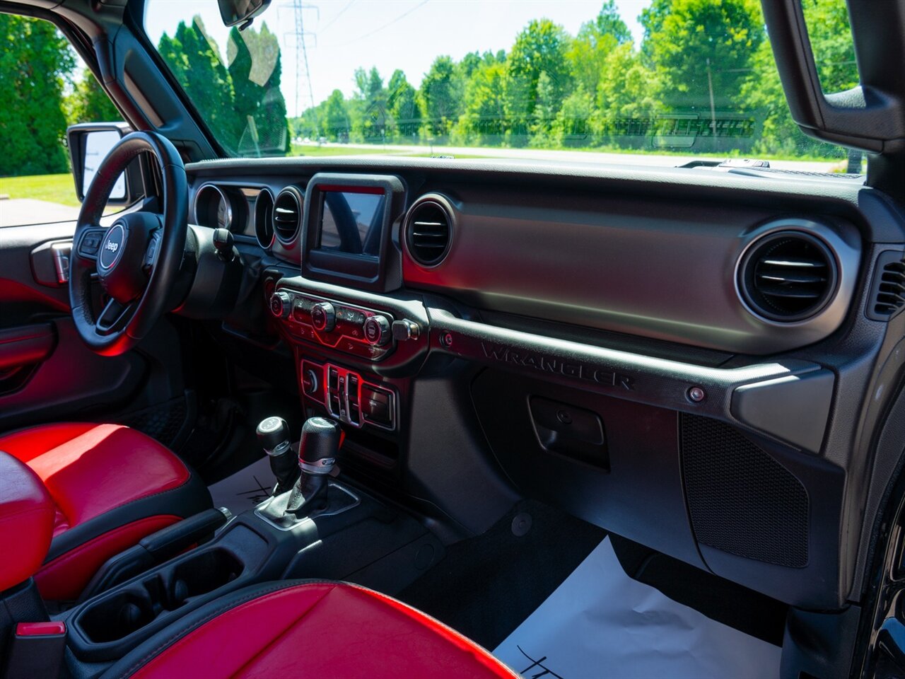 2018 Jeep Wrangler Unlimited Sport S - Photo 18 - Washington, MI 48094