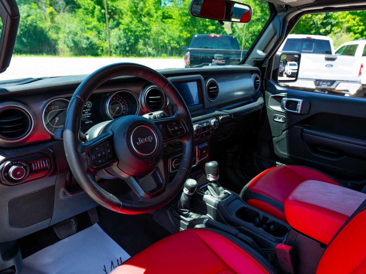 2018 Jeep Wrangler Unlimited Sport S - Photo 17 - Washington, MI 48094