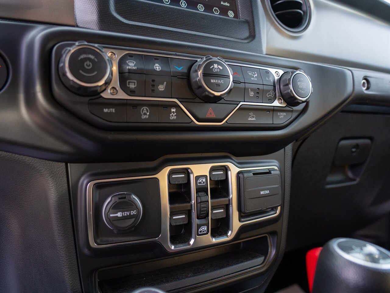 2022 Jeep Wrangler Unlimited Willys   - Photo 31 - Washington, MI 48094