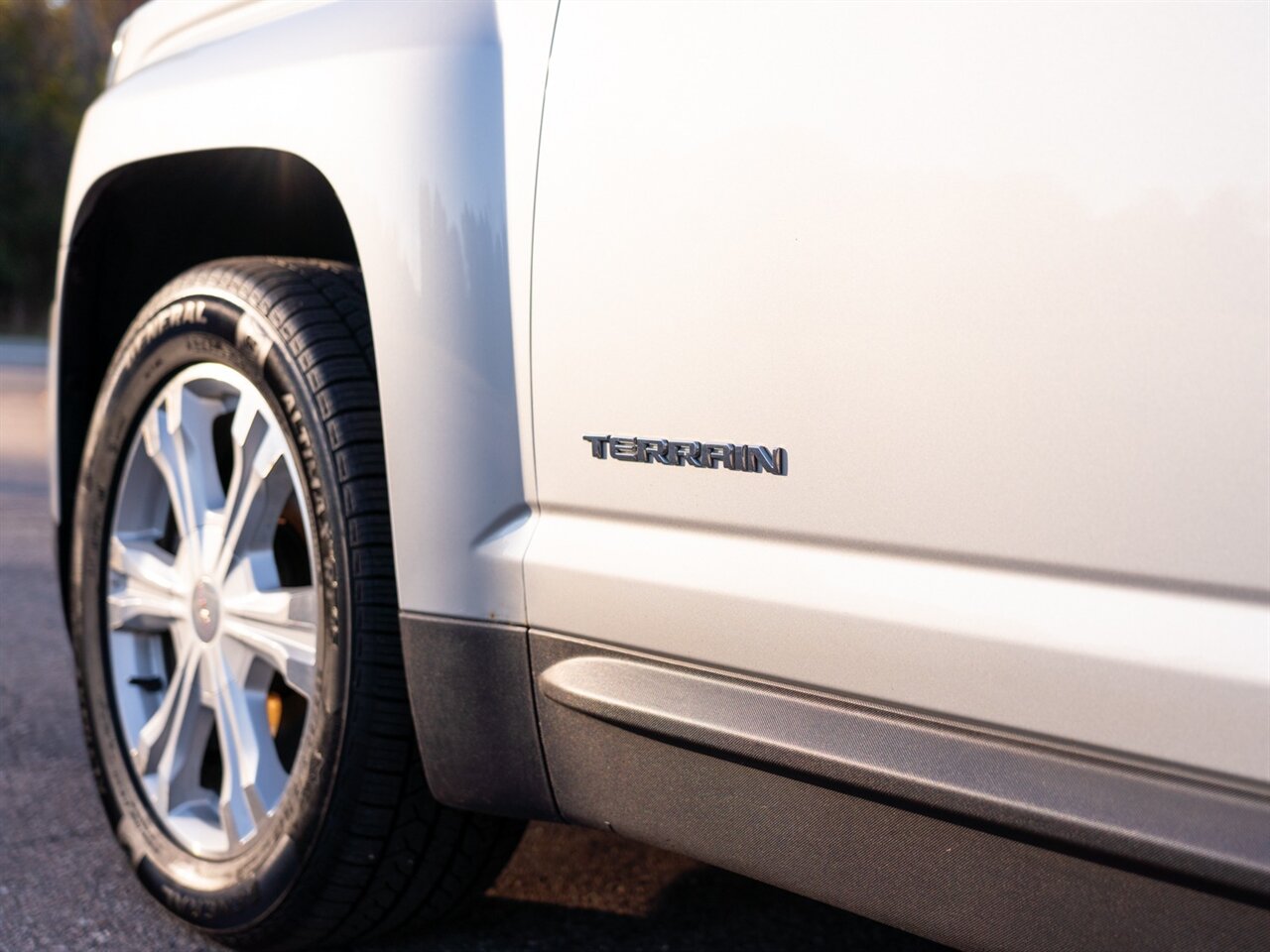 2017 GMC Terrain SLE-2   - Photo 13 - Washington, MI 48094