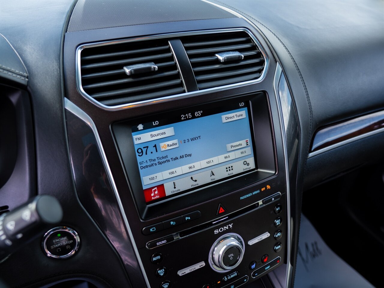 2017 Ford Explorer Platinum - Photo 37 - Washington, MI 48094