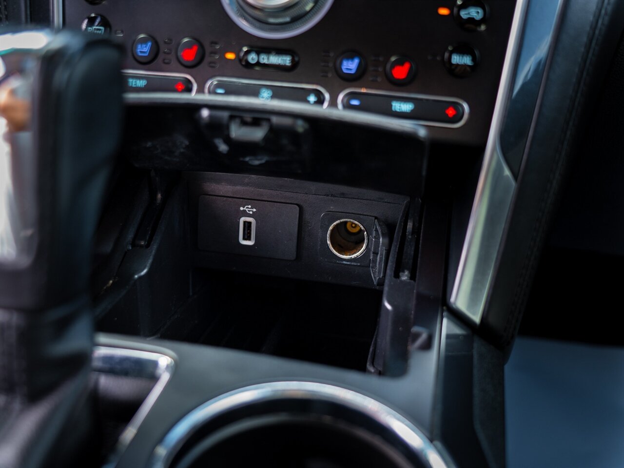 2017 Ford Explorer Platinum - Photo 42 - Washington, MI 48094