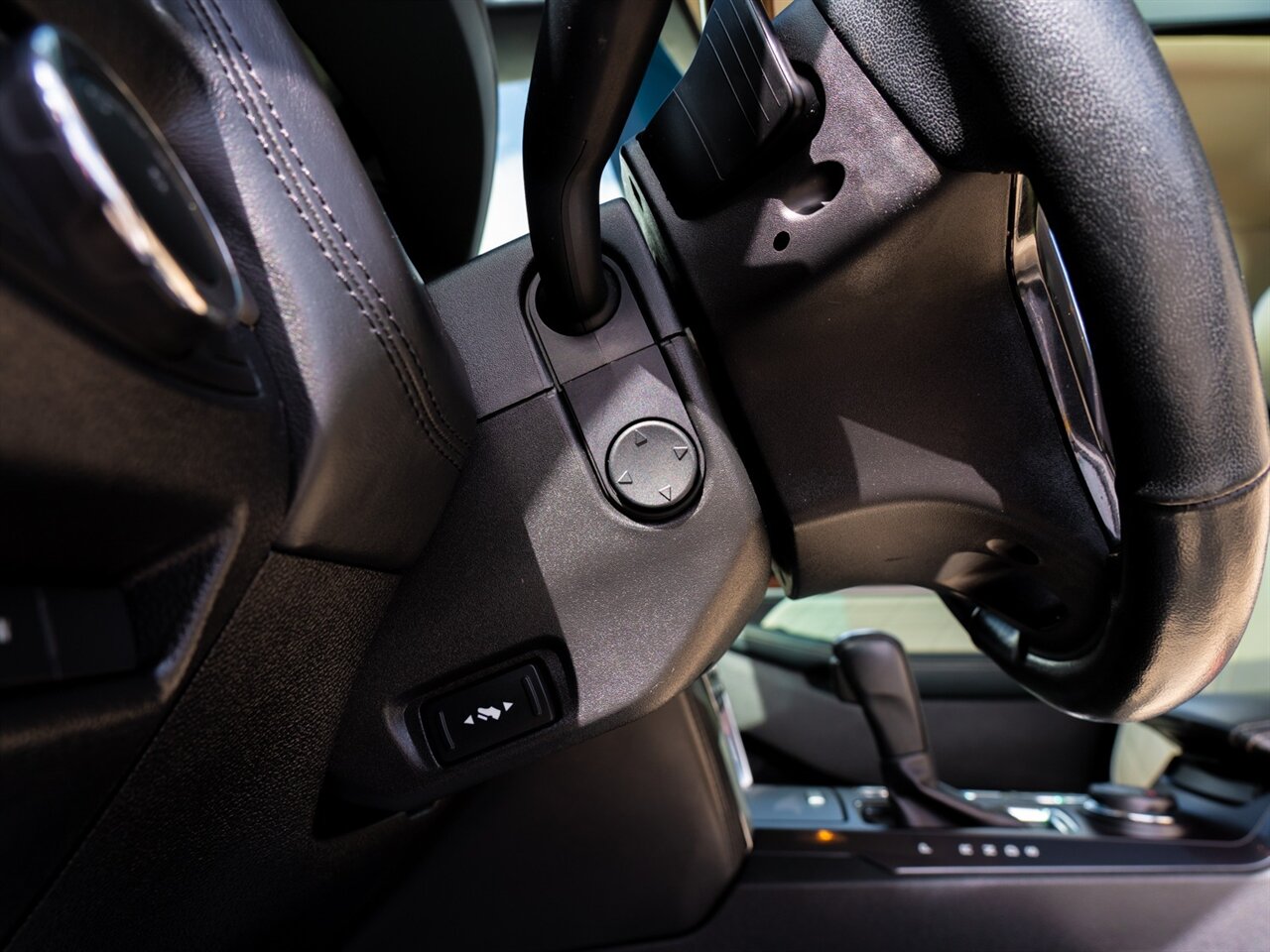 2017 Ford Explorer Platinum - Photo 44 - Washington, MI 48094