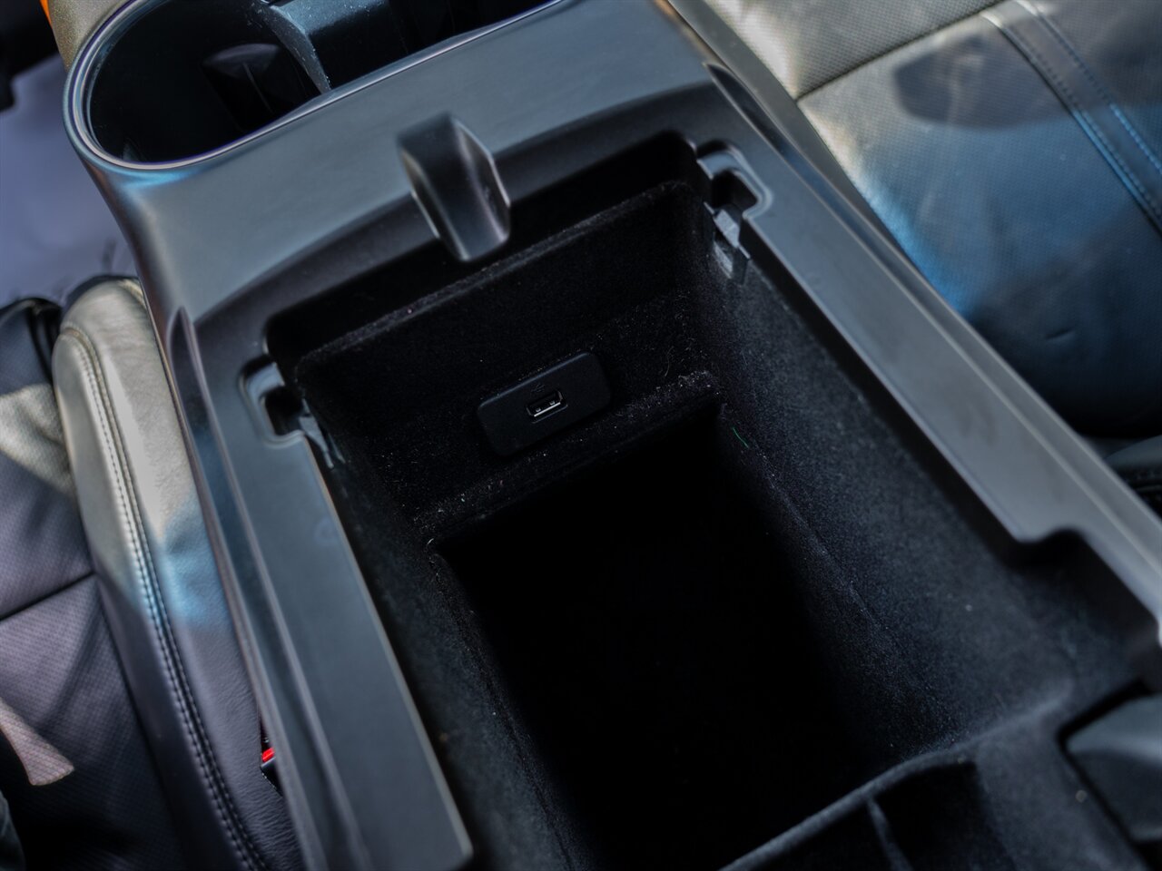 2016 Lincoln MKX Reserve photo 37