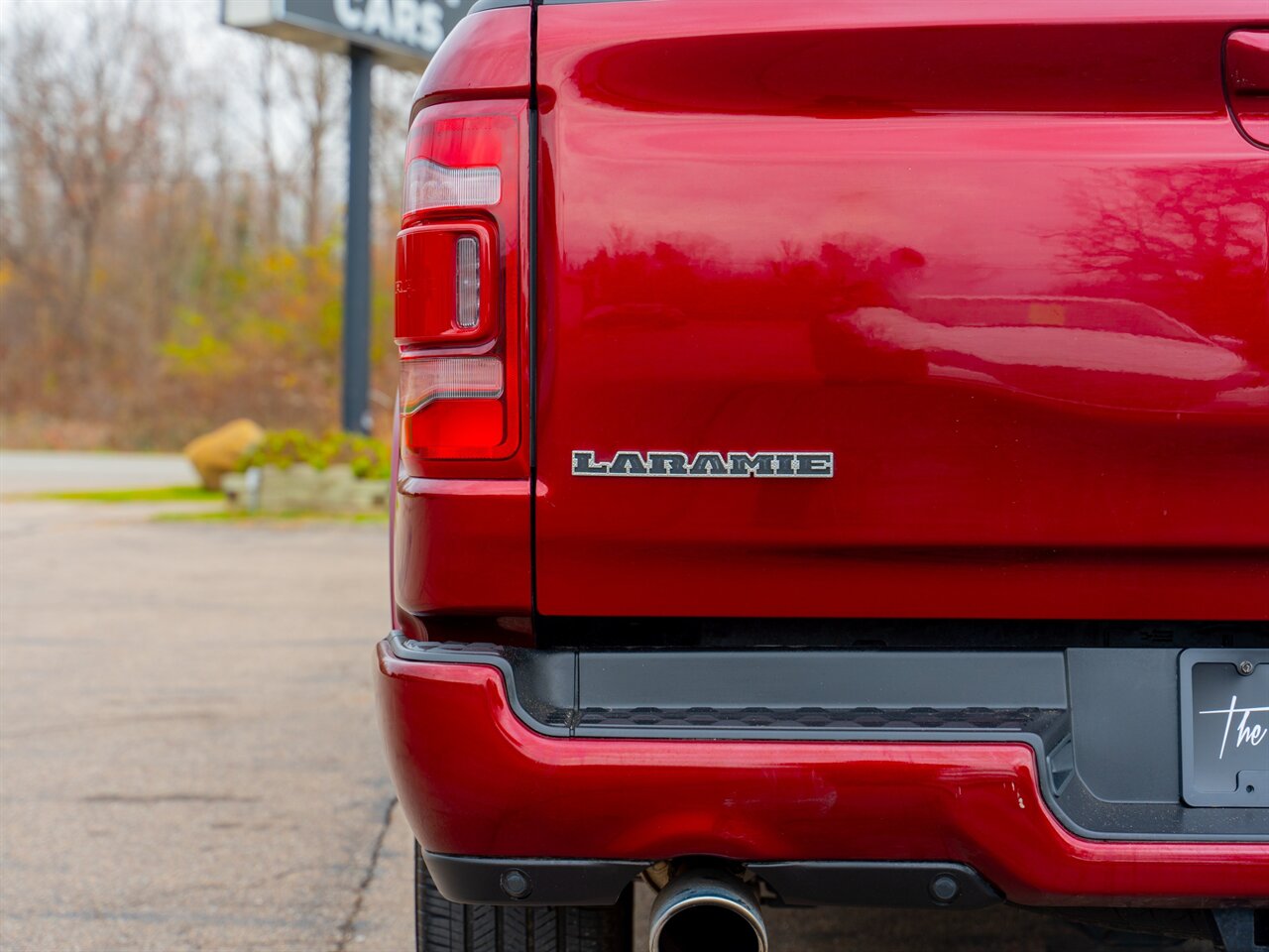 2021 RAM 1500 Laramie   - Photo 10 - Washington, MI 48094