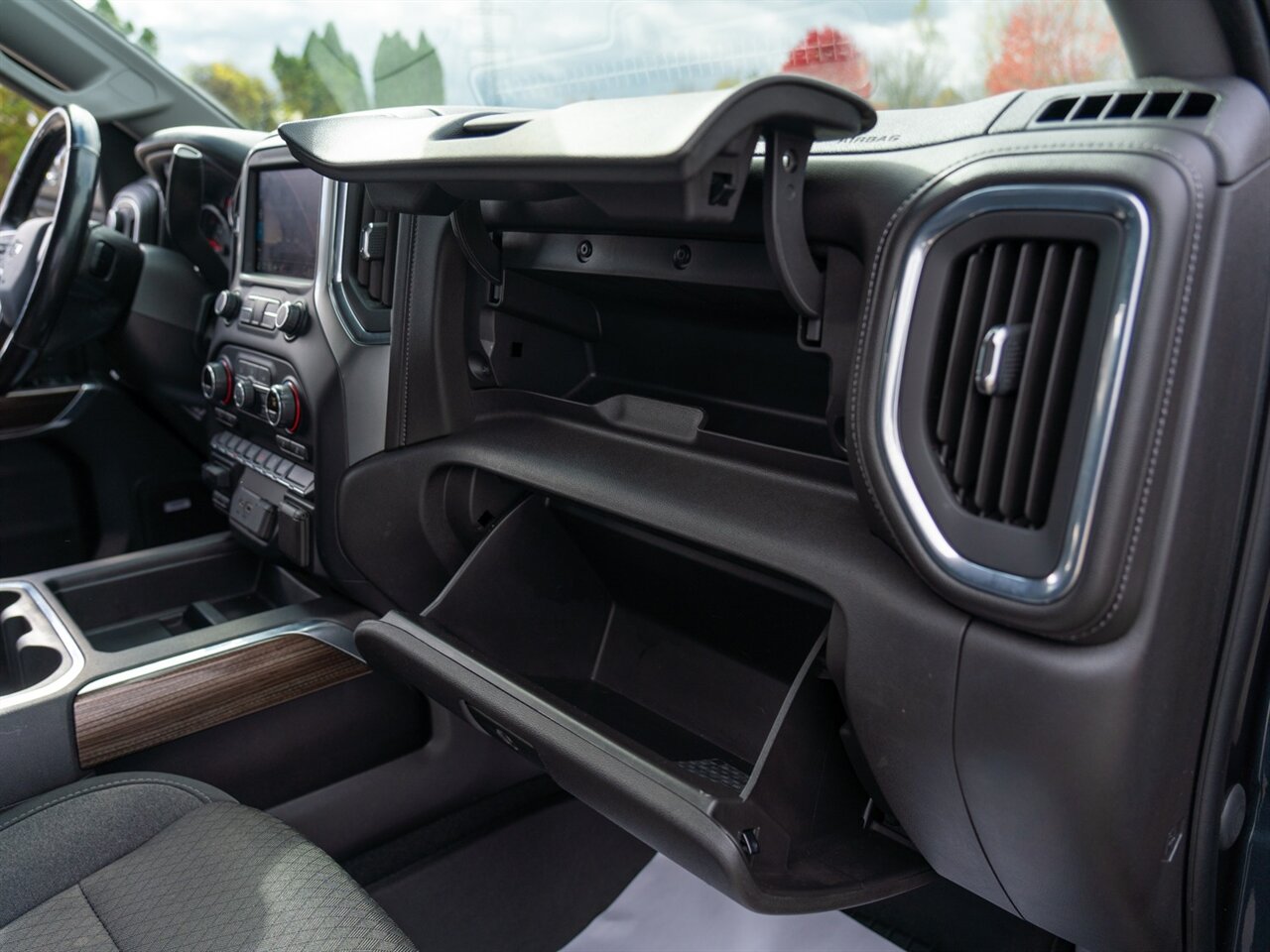 2020 Chevrolet Silverado 1500 LT Trail Boss - Photo 39 - Washington, MI 48094