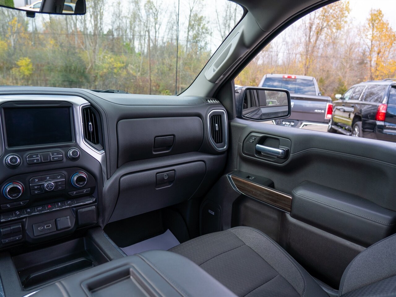 2020 Chevrolet Silverado 1500 LT Trail Boss - Photo 26 - Washington, MI 48094