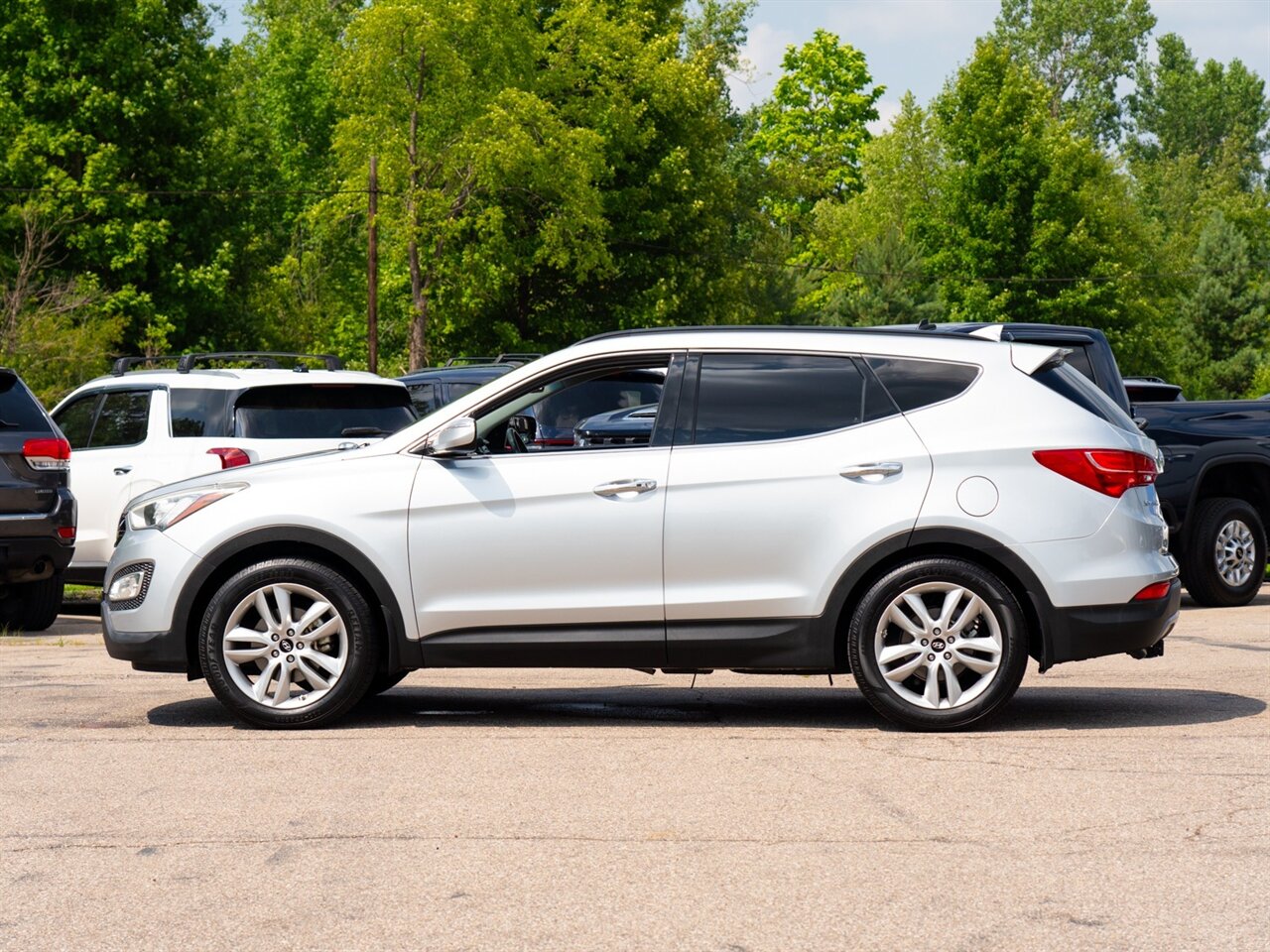 2016 Hyundai SANTA FE Sport 2.0T - Photo 8 - Washington, MI 48094