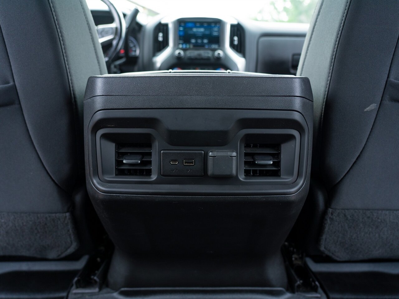 2022 Chevrolet Silverado 2500HD LT - Photo 26 - Washington, MI 48094