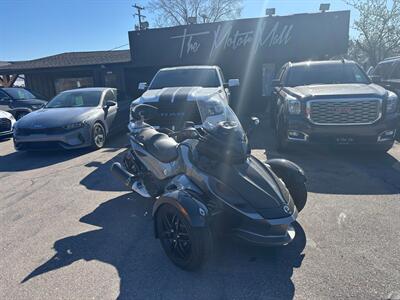 2011 CAN-AM SPYDER RS