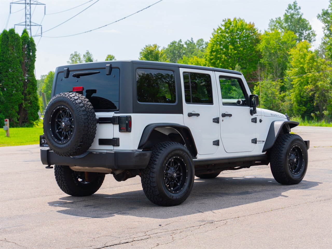 2018 Jeep Wrangler JK Unlimited Rubicon   - Photo 5 - Washington, MI 48094