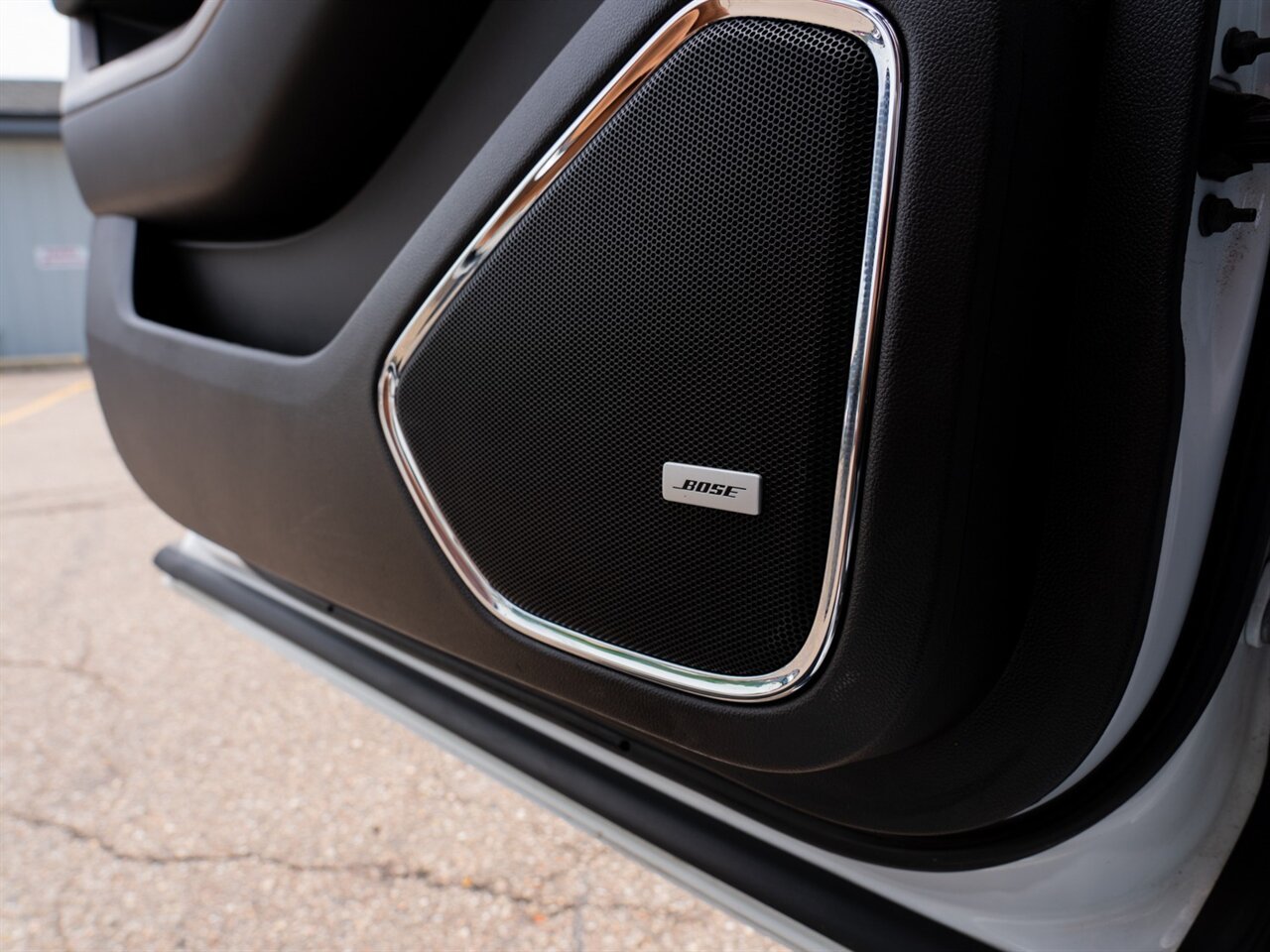 2018 GMC Yukon XL Denali - Photo 16 - Washington, MI 48094