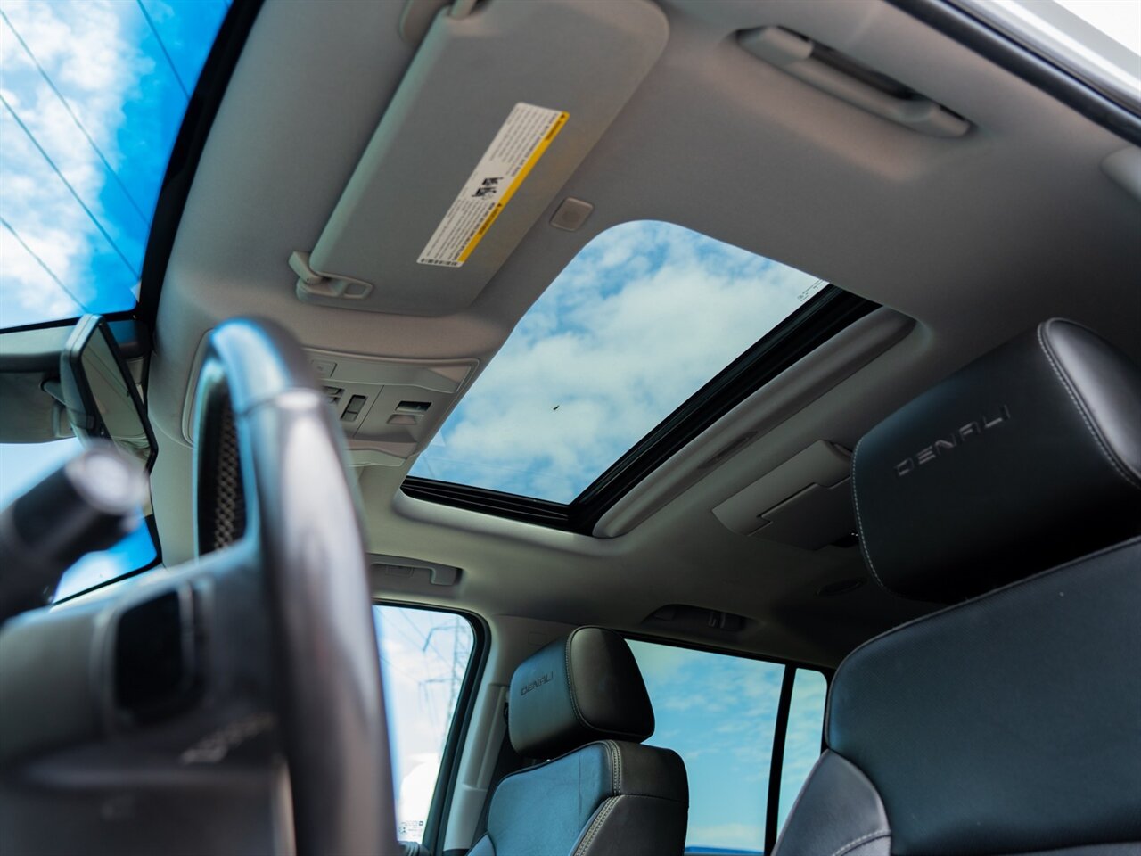 2018 GMC Yukon XL Denali - Photo 47 - Washington, MI 48094