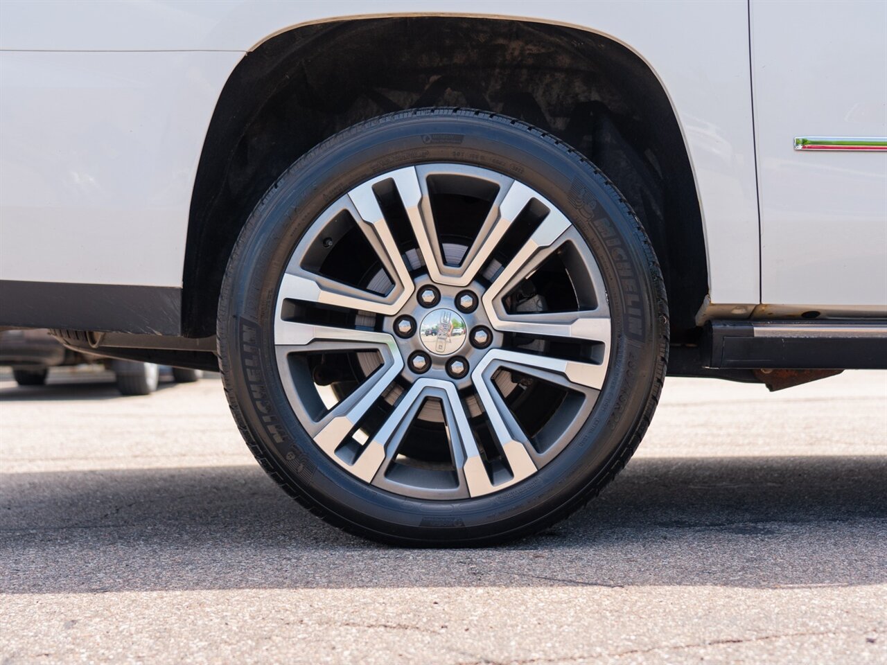 2018 GMC Yukon XL Denali - Photo 52 - Washington, MI 48094