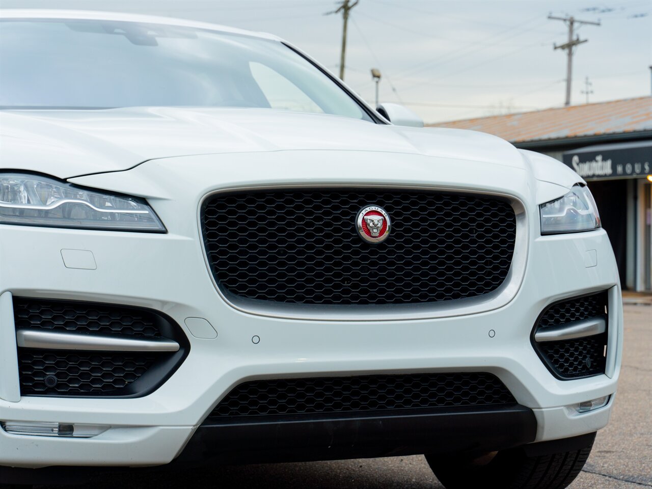 2017 Jaguar F-PACE 35t R-Sport   - Photo 9 - Washington, MI 48094