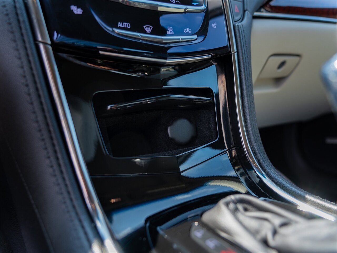 2018 Cadillac ATS 2.0T Luxury   - Photo 38 - Washington, MI 48094