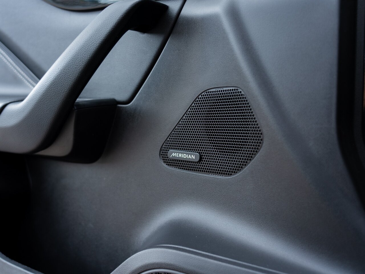 2018 Jaguar F-PACE S   - Photo 17 - Washington, MI 48094