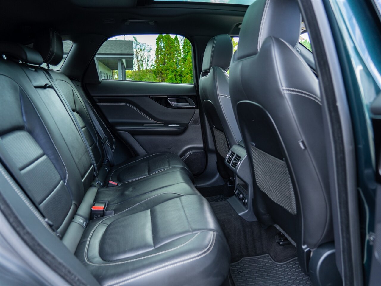 2018 Jaguar F-PACE S   - Photo 23 - Washington, MI 48094