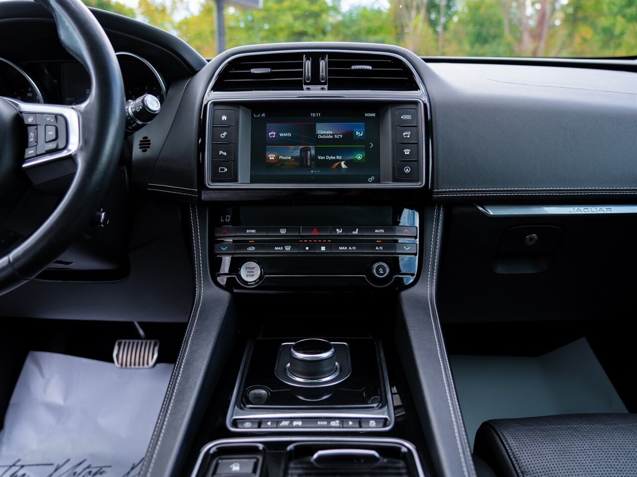 2018 Jaguar F-PACE S   - Photo 34 - Washington, MI 48094