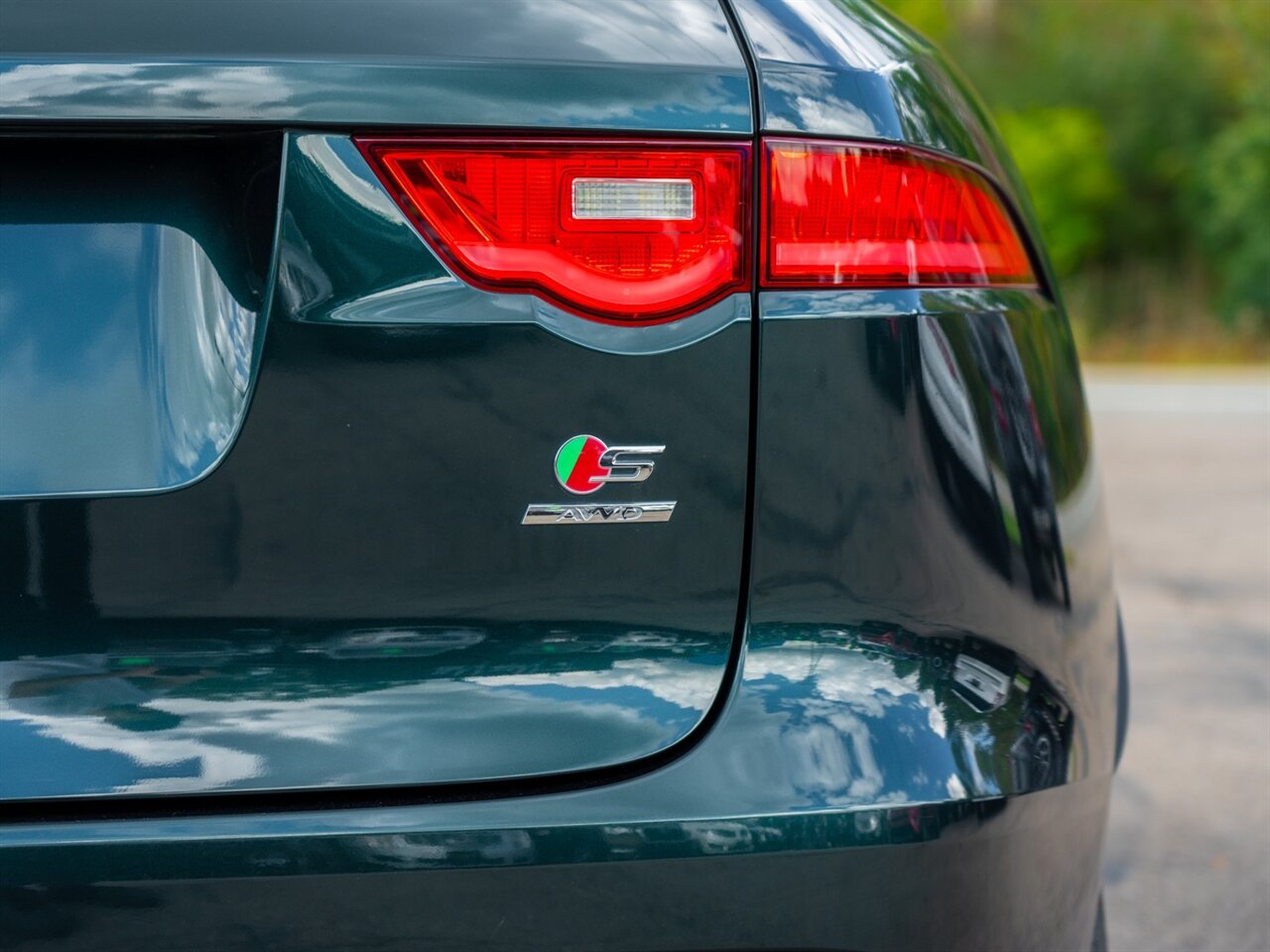 2018 Jaguar F-PACE S   - Photo 11 - Washington, MI 48094