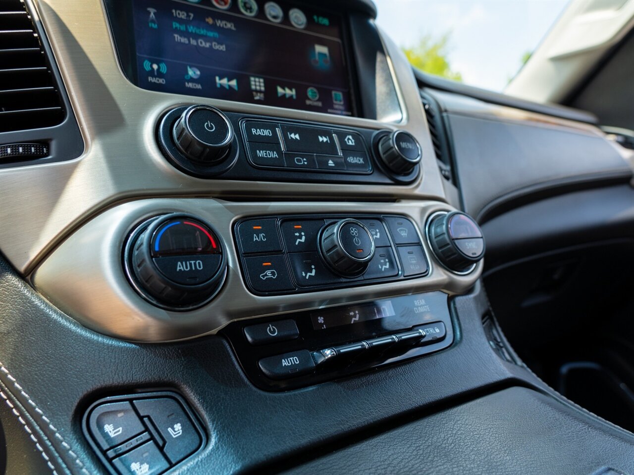 2018 GMC Yukon Denali - Photo 37 - Washington, MI 48094