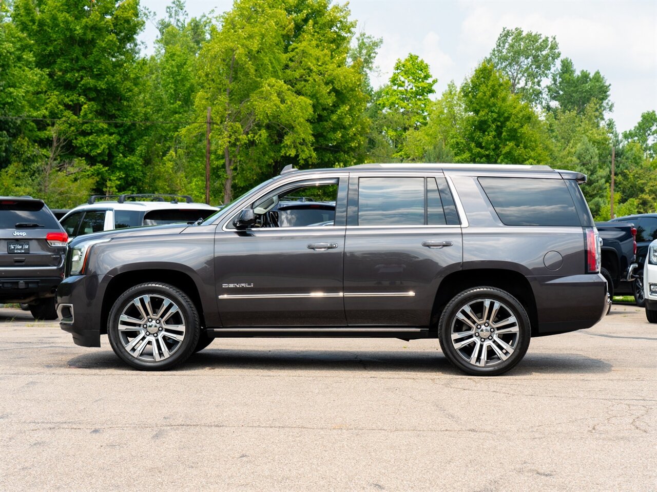 2018 GMC Yukon Denali - Photo 7 - Washington, MI 48094