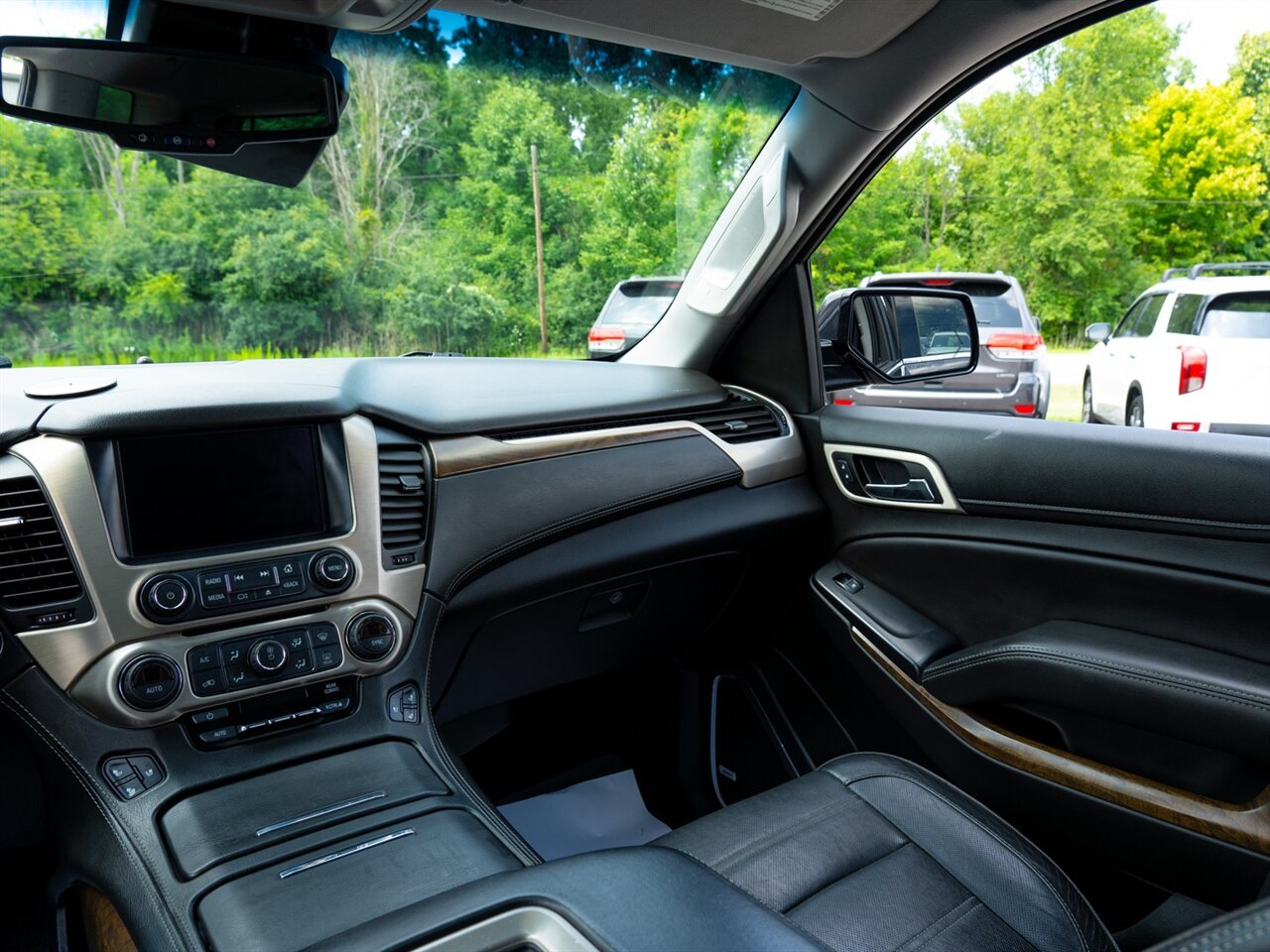 2018 GMC Yukon Denali - Photo 30 - Washington, MI 48094