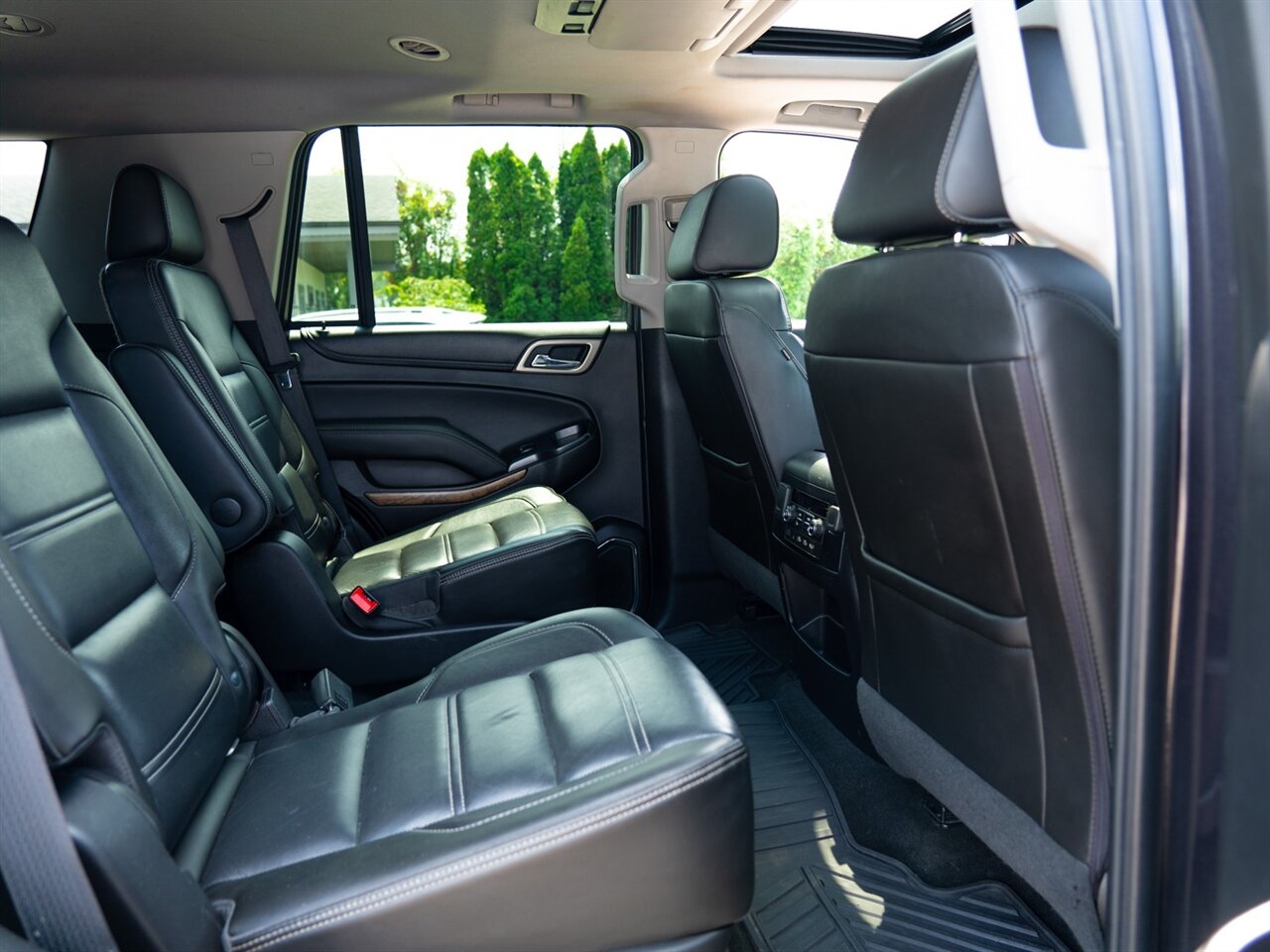 2018 GMC Yukon Denali - Photo 22 - Washington, MI 48094