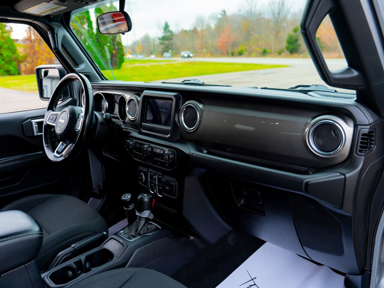 2020 Jeep Wrangler Unlimited Sahara   - Photo 18 - Washington, MI 48094