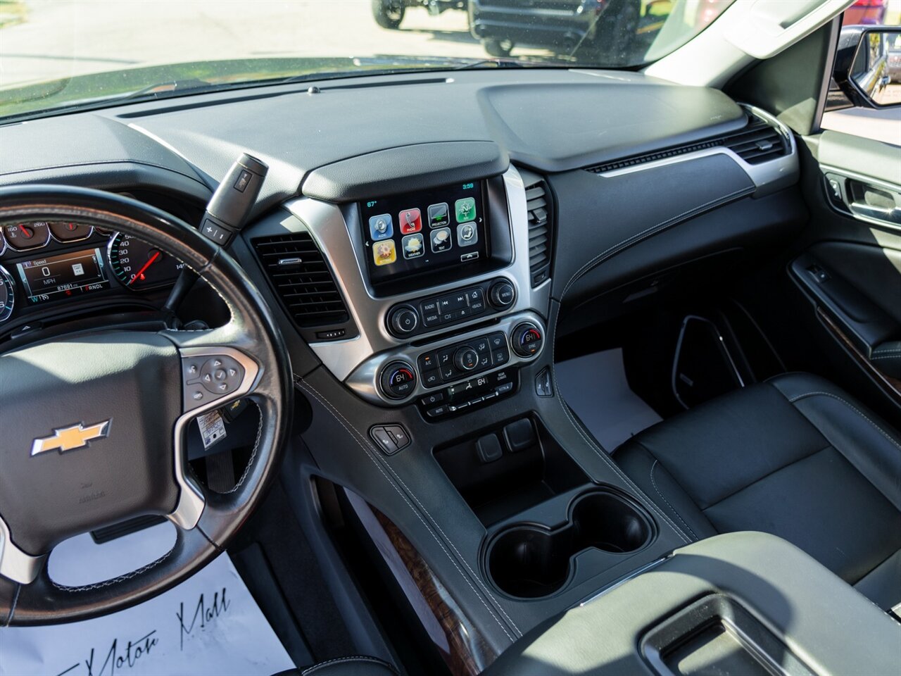 2019 Chevrolet Suburban LT   - Photo 38 - Washington, MI 48094