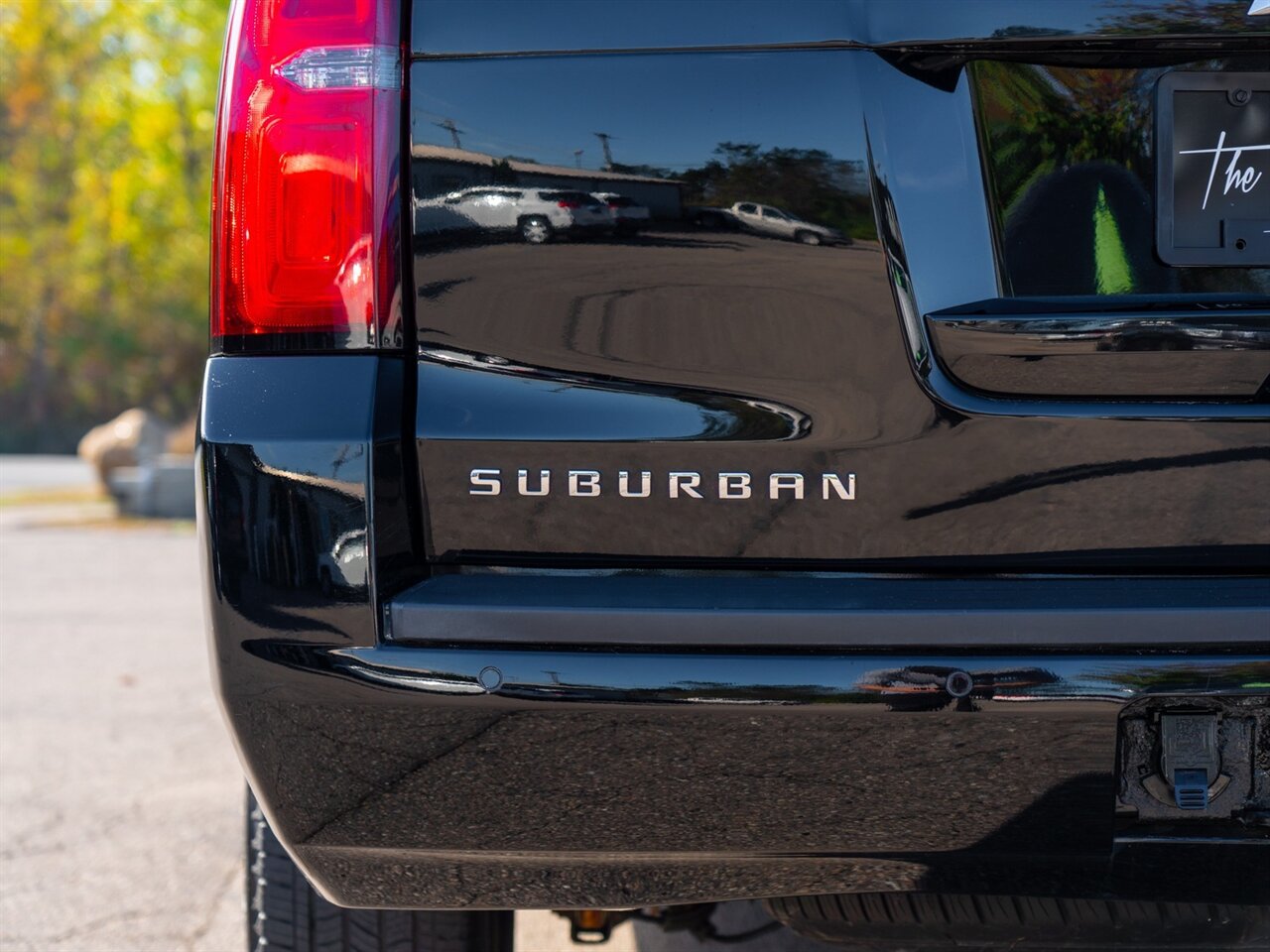 2019 Chevrolet Suburban LT   - Photo 10 - Washington, MI 48094