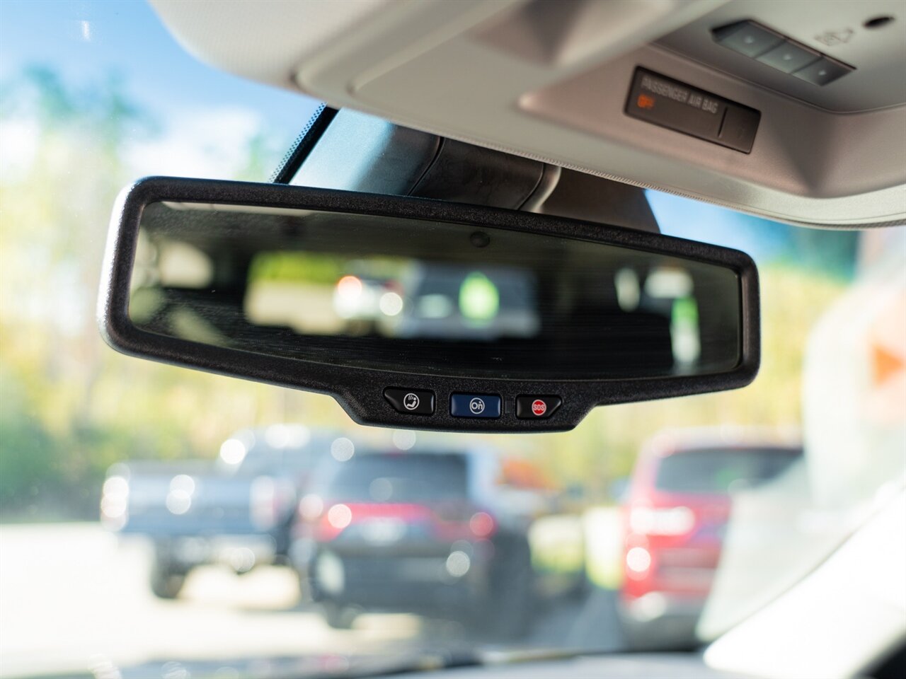 2019 Chevrolet Suburban LT   - Photo 45 - Washington, MI 48094