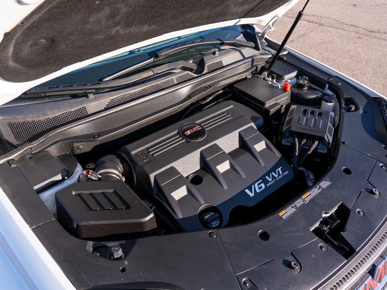 2016 GMC Terrain SLT   - Photo 14 - Washington, MI 48094