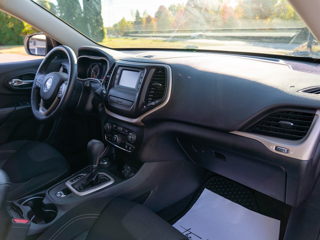 2017 Jeep Cherokee Latitude - Photo 21 - Washington, MI 48094