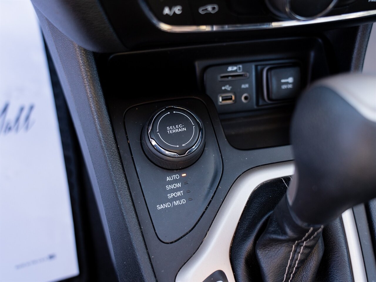 2017 Jeep Cherokee Latitude - Photo 37 - Washington, MI 48094