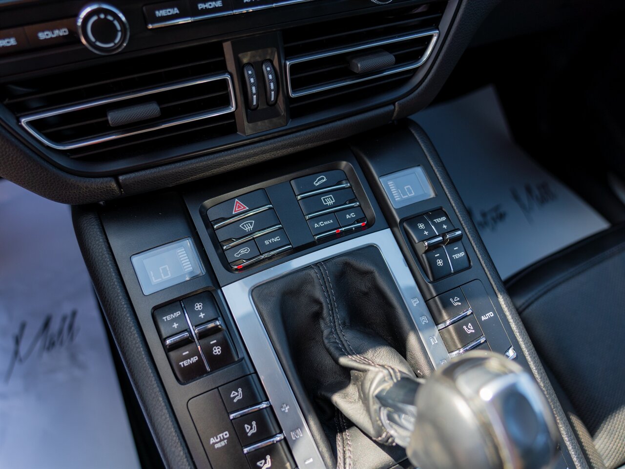 2019 Porsche Macan S - Photo 34 - Washington, MI 48094