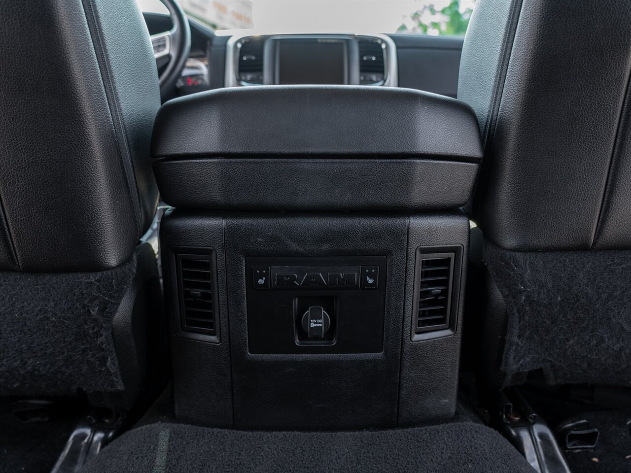 2016 RAM 1500 Laramie - Photo 25 - Washington, MI 48094