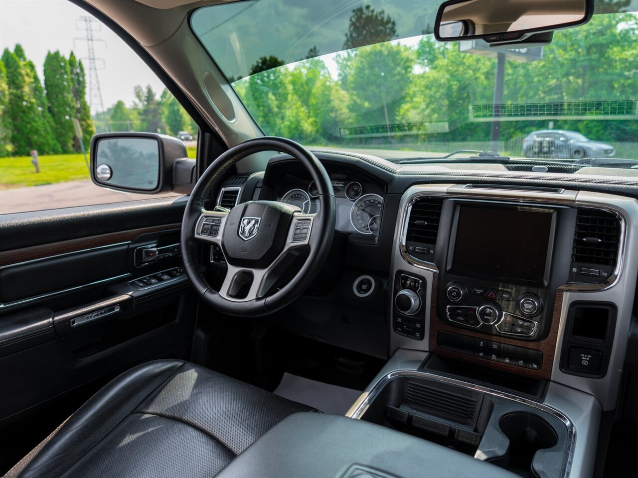 2016 RAM 1500 Laramie - Photo 27 - Washington, MI 48094