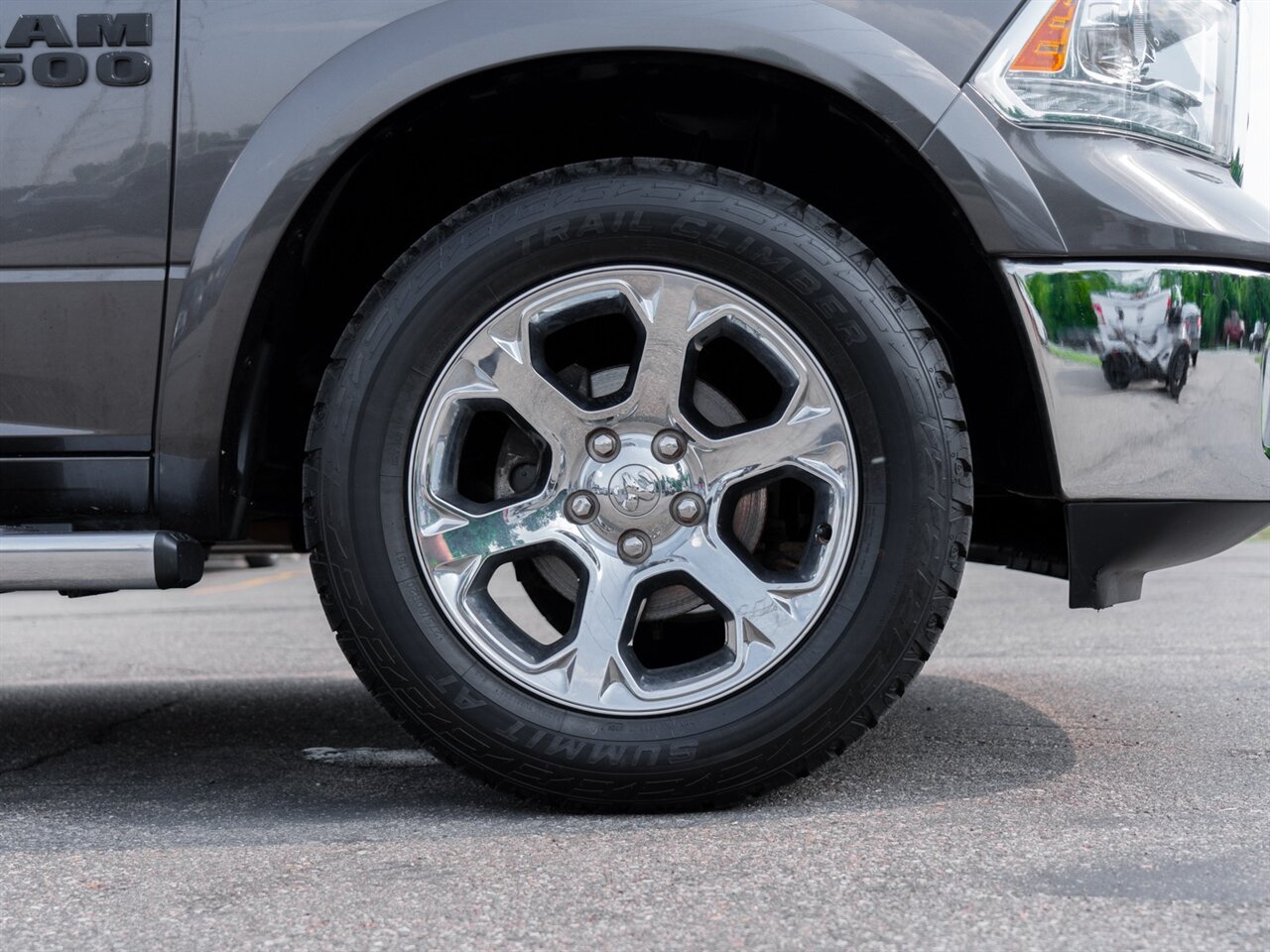 2016 RAM 1500 Laramie - Photo 46 - Washington, MI 48094