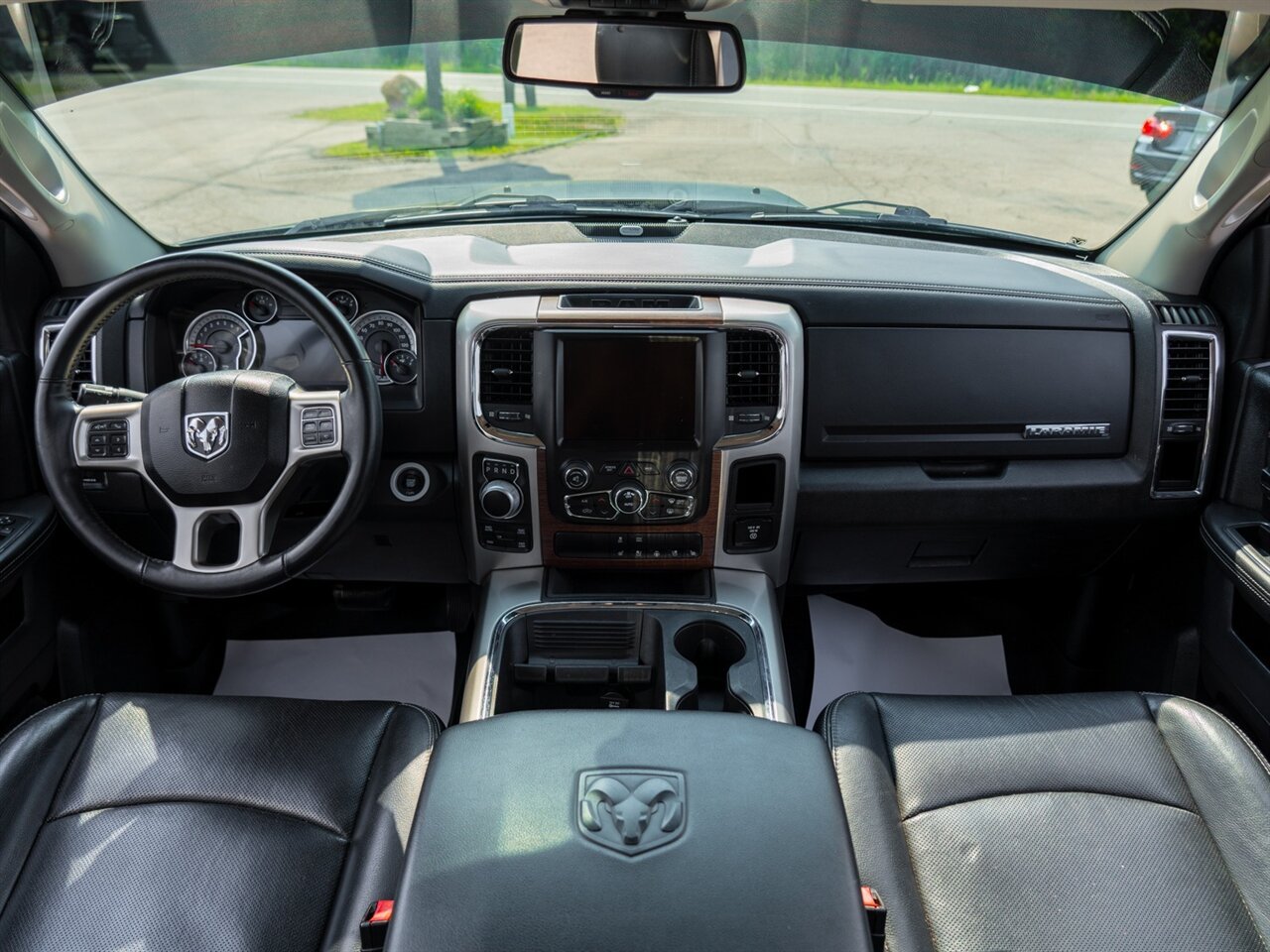 2016 RAM 1500 Laramie - Photo 26 - Washington, MI 48094