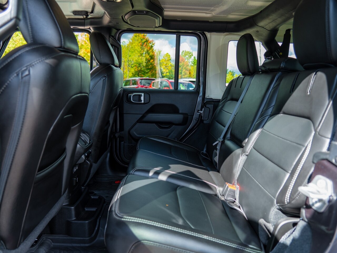 2022 Jeep Wrangler Unlimited Sahara 4xe   - Photo 21 - Washington, MI 48094