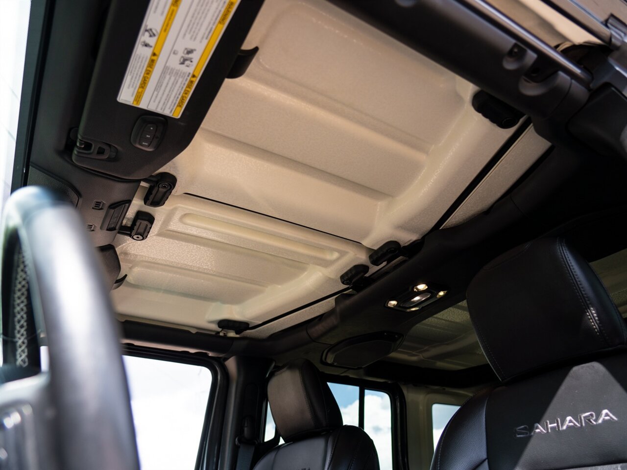2022 Jeep Wrangler Unlimited Sahara 4xe   - Photo 41 - Washington, MI 48094