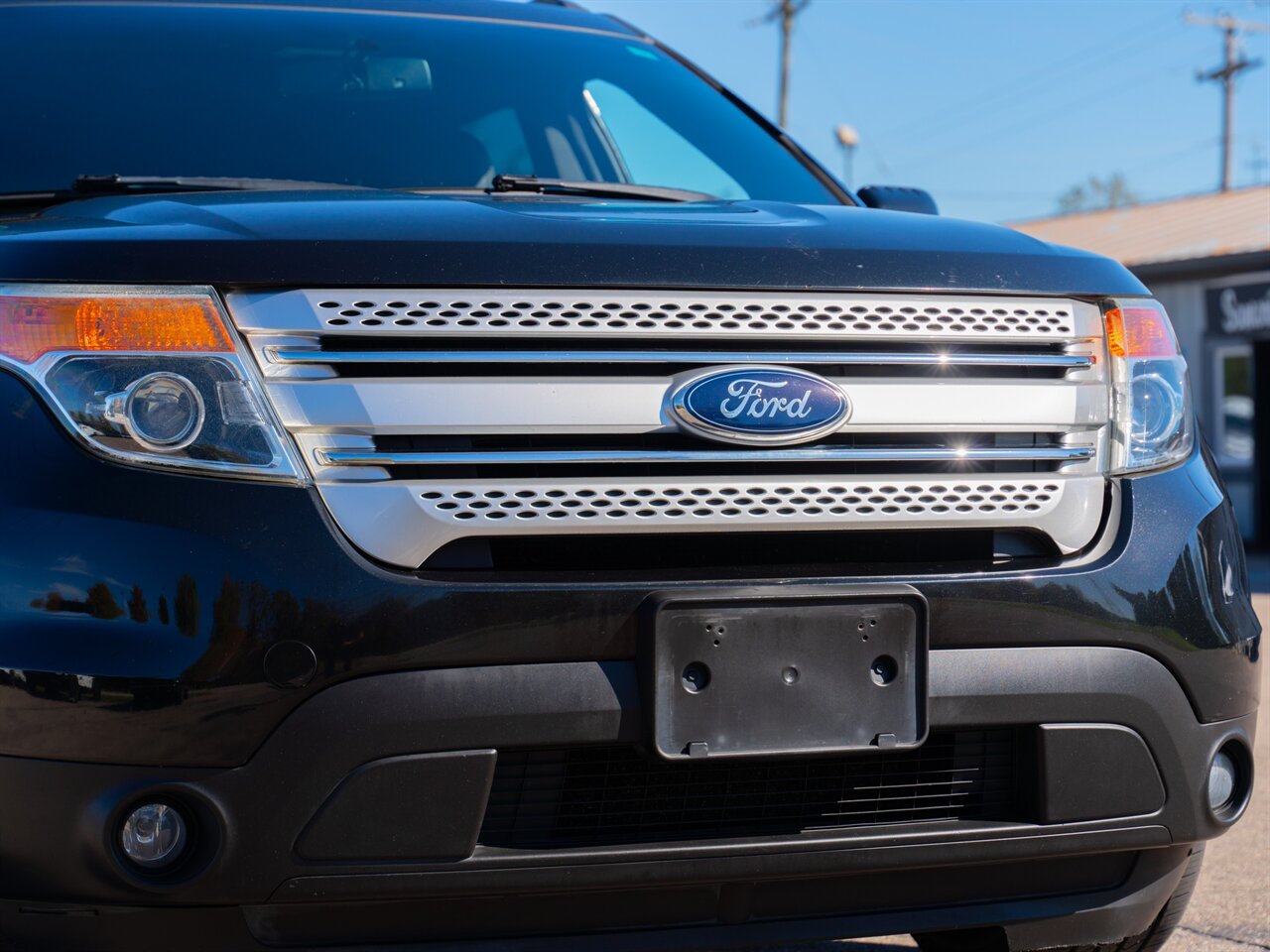 2013 Ford Explorer XLT   - Photo 9 - Washington, MI 48094