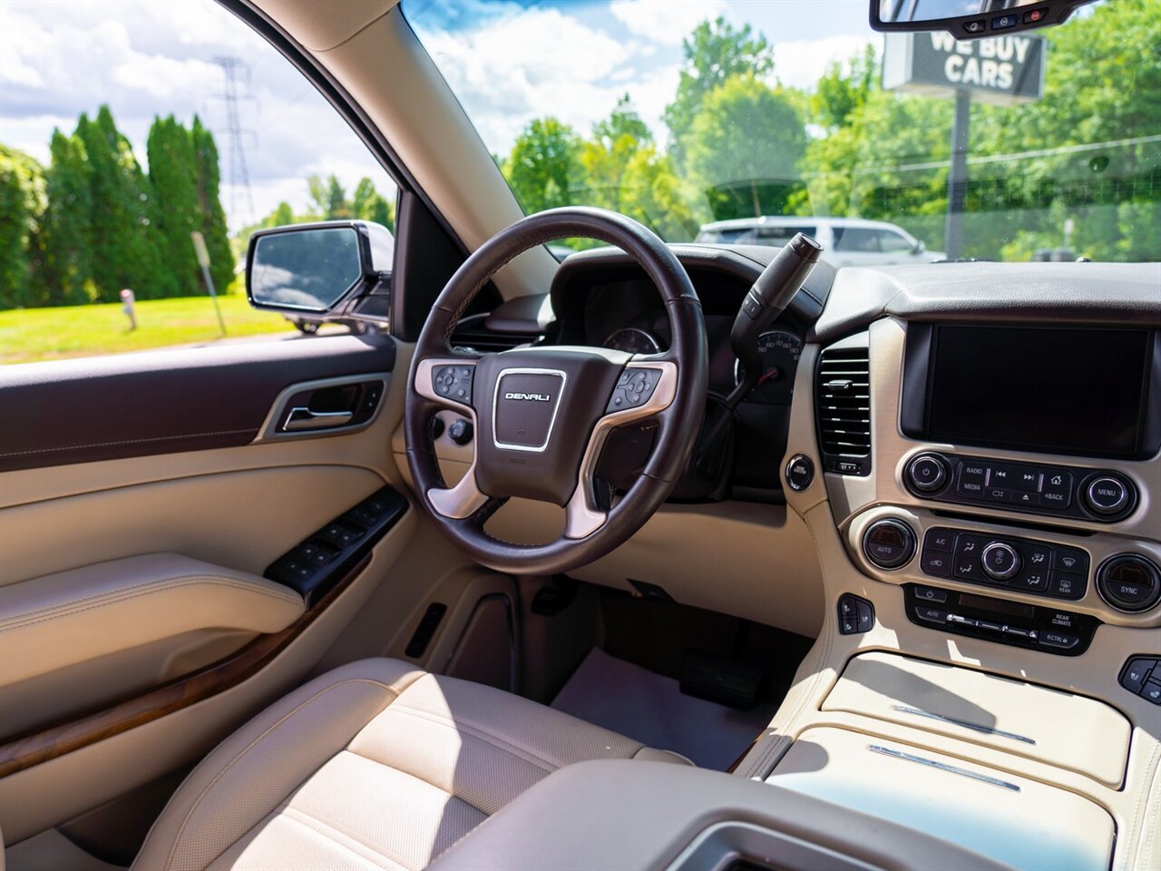 2020 GMC Yukon Denali   - Photo 30 - Washington, MI 48094