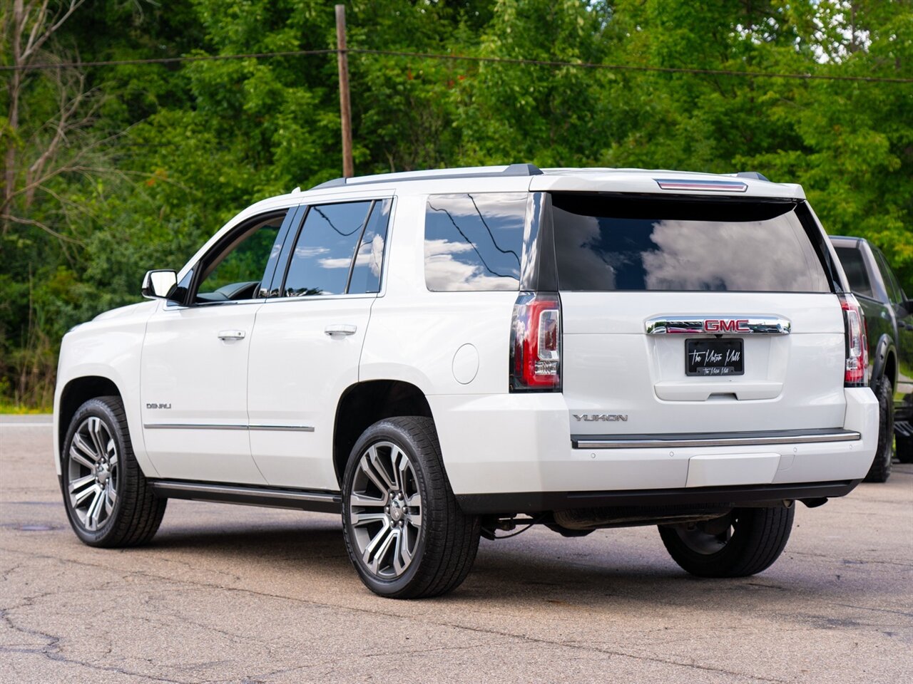 2020 GMC Yukon Denali   - Photo 7 - Washington, MI 48094