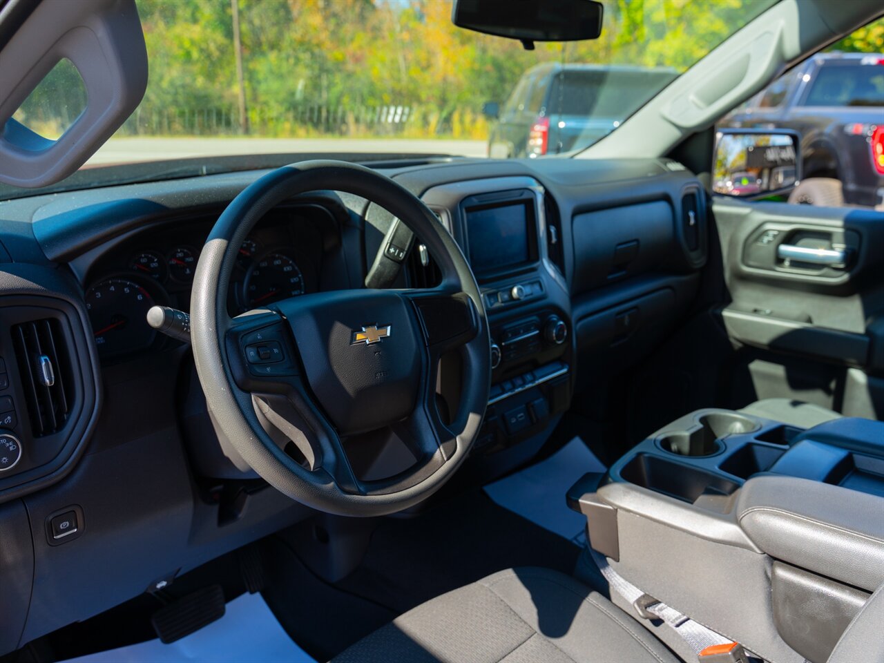 2021 Chevrolet Silverado 1500 Custom   - Photo 17 - Washington, MI 48094