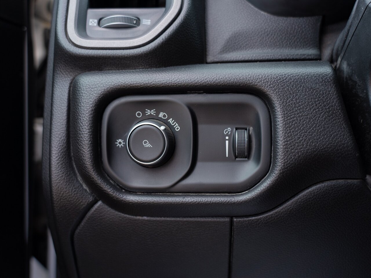 2022 RAM 2500 Tradesman   - Photo 39 - Washington, MI 48094