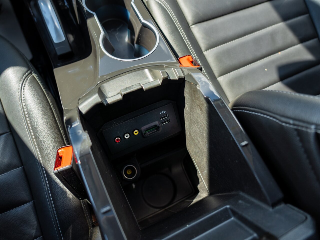 2015 Ford Escape Titanium photo 33